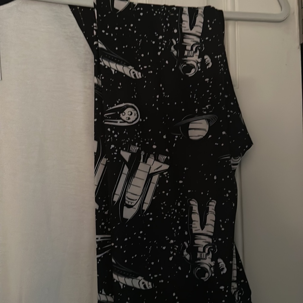LuLaRoe TC Cosmic Leggings